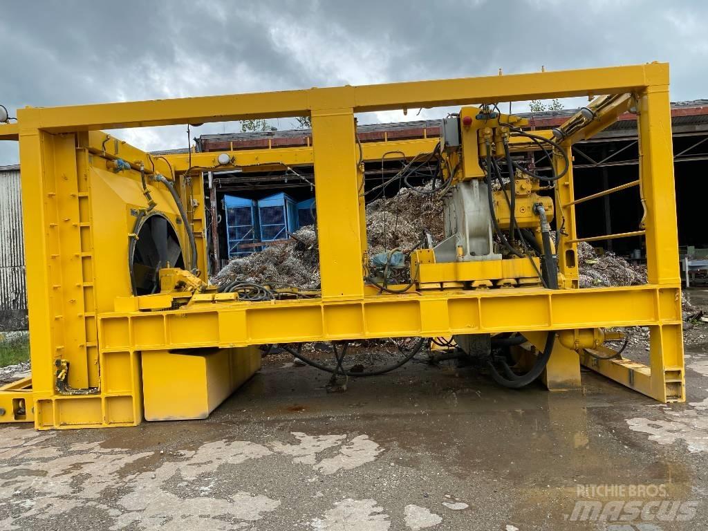 Komatsu PC4000-6 Escavatori cingolati