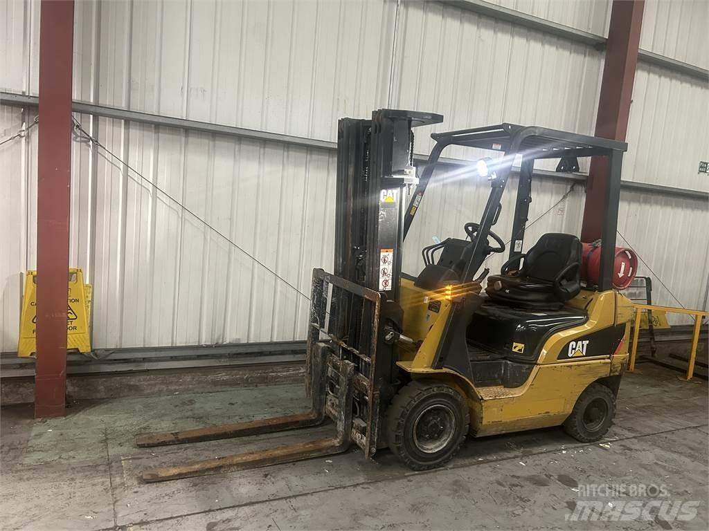 CAT GP18NT Carrelli elevatori GPL