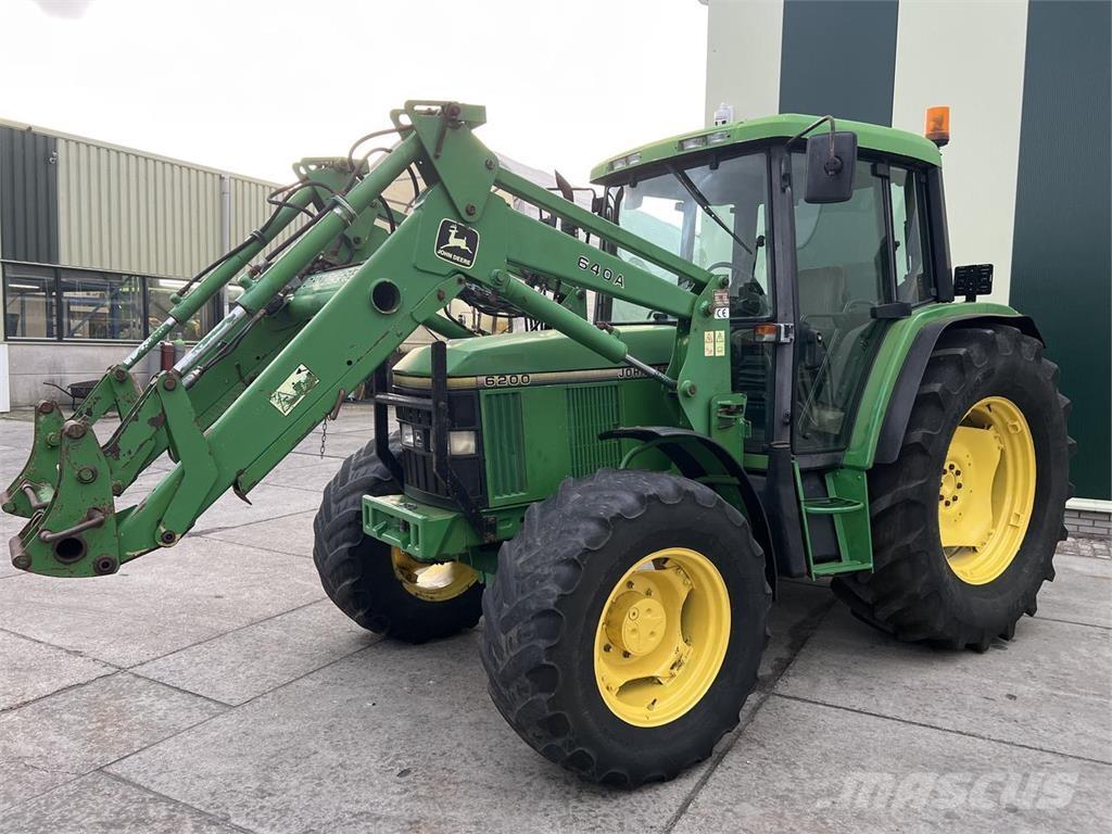 John Deere 6200 Trattori