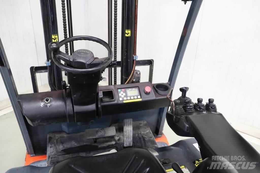 Toyota 8FBMT25 Carrelli elevatori elettrici