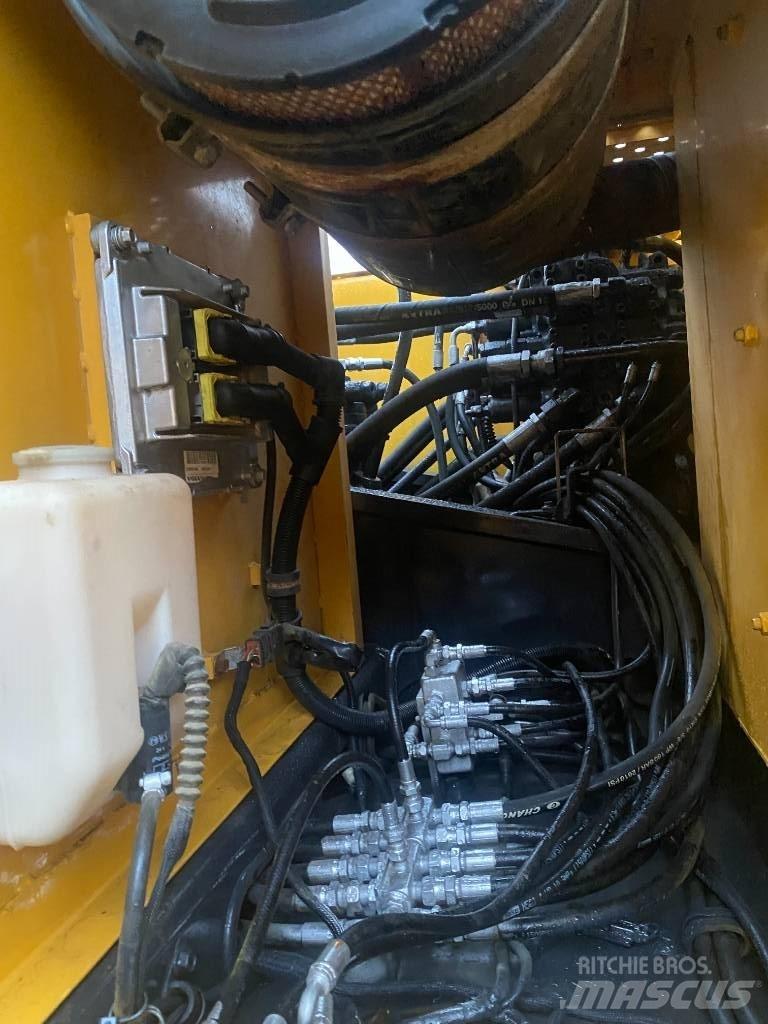 Volvo EC210BLC Escavatori cingolati
