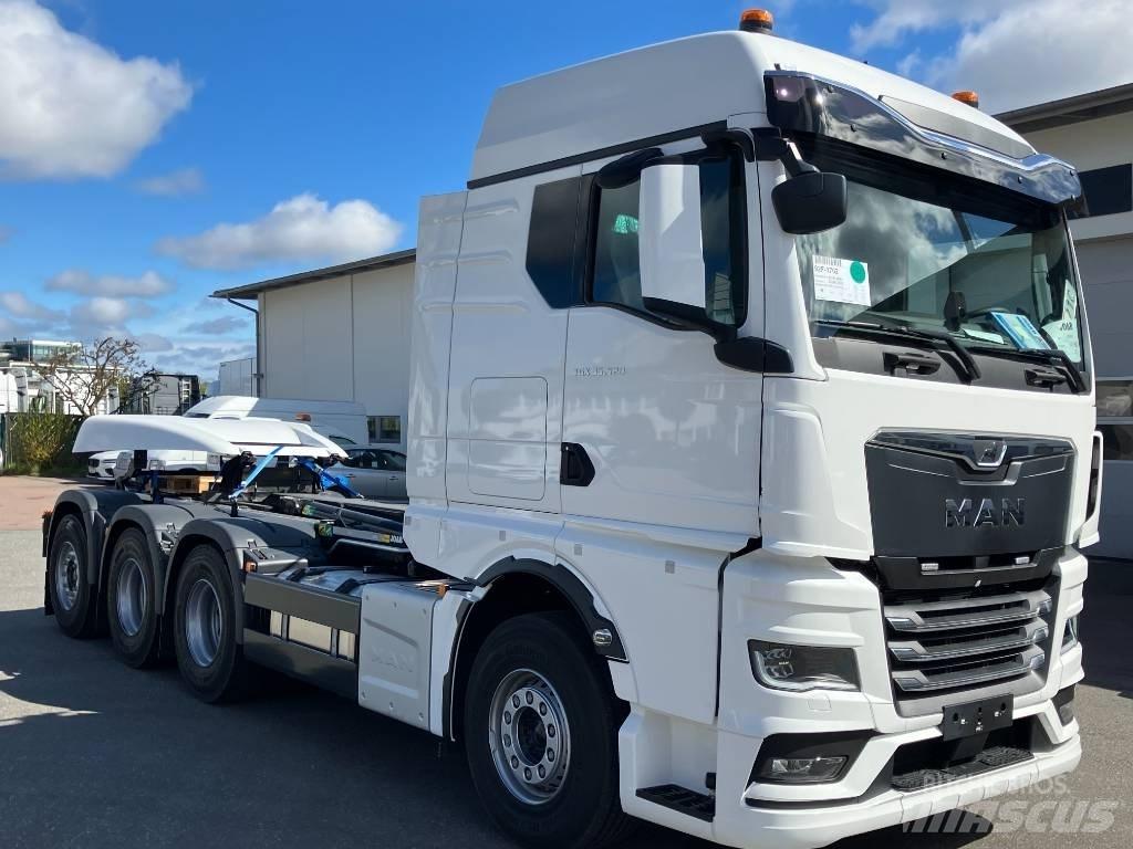 MAN TGX 35.520 Camion con gancio di sollevamento