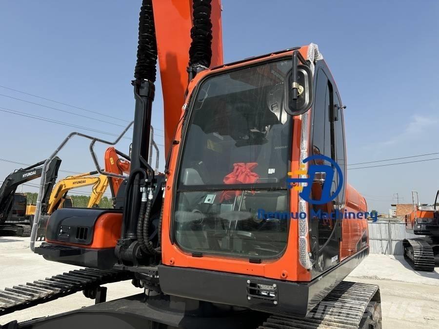 Doosan DX 340 Escavatori cingolati