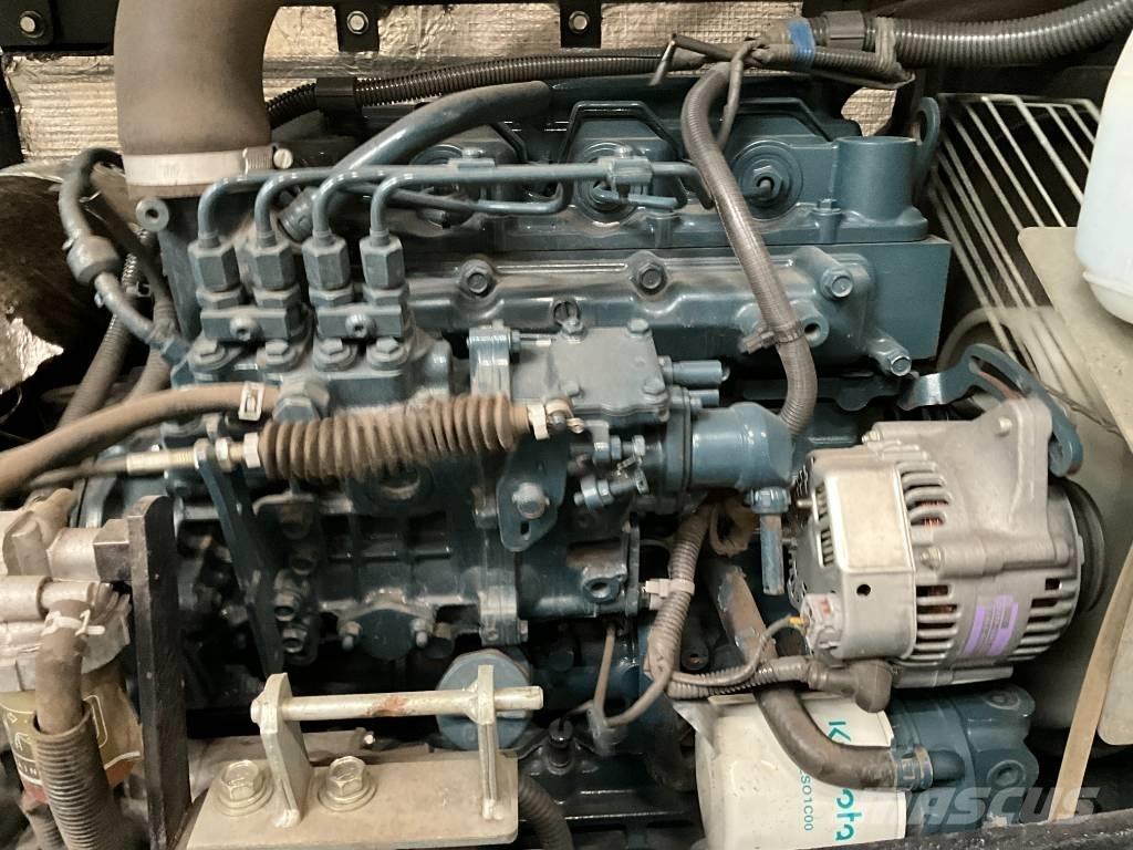 Kubota R 065 Pale gommate