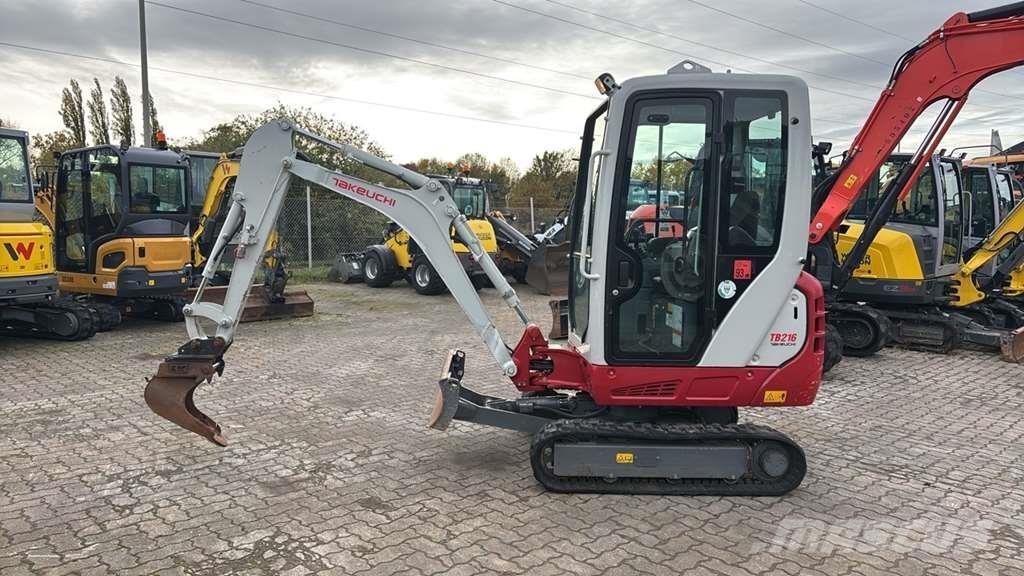 Takeuchi TB216 Miniescavatori