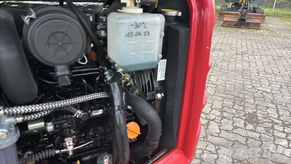 Takeuchi TB216 Miniescavatori