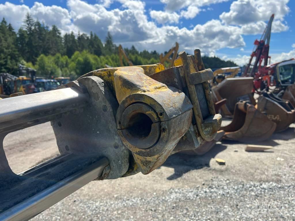 Atlas Copco XE3 C30 Perforatrici per tunneling e miniere sotterranee