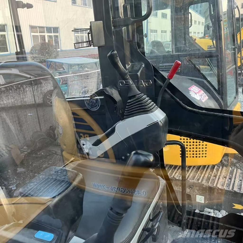 Komatsu PC 35 MR Miniescavatori