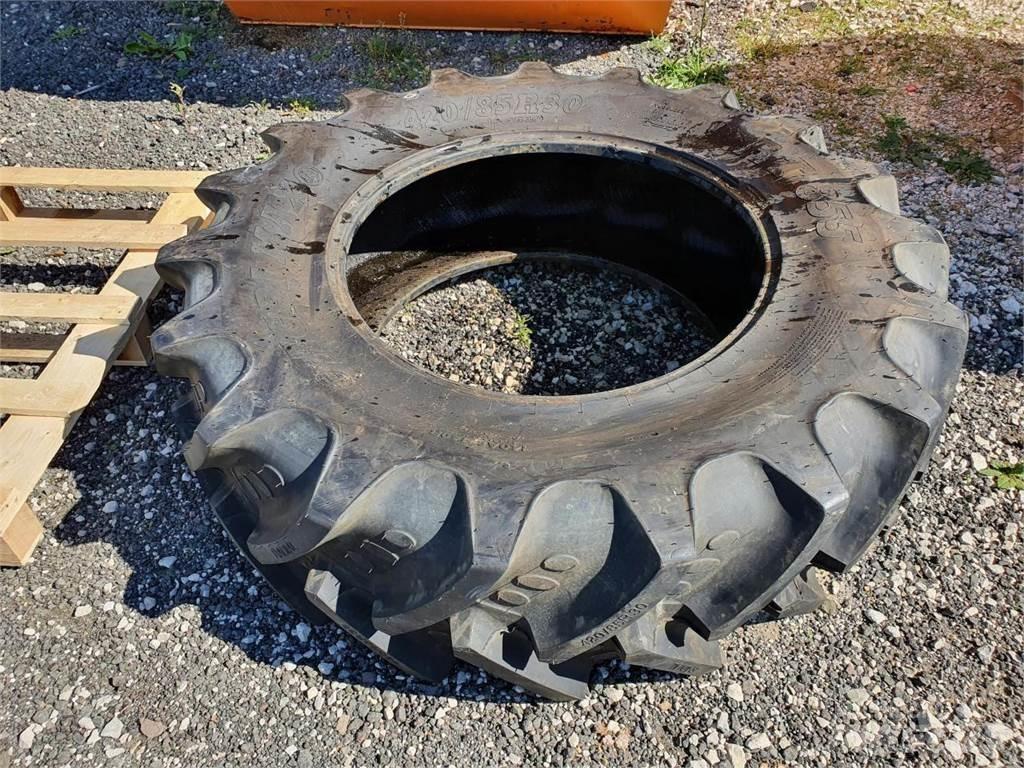 BKT 420/85R30 Pneumatici, ruote e cerchioni