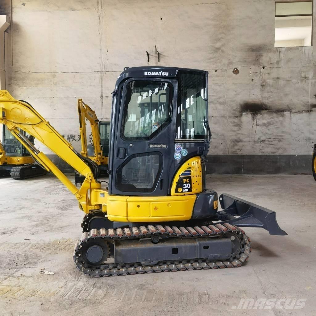 Komatsu PC30 Escavatori cingolati