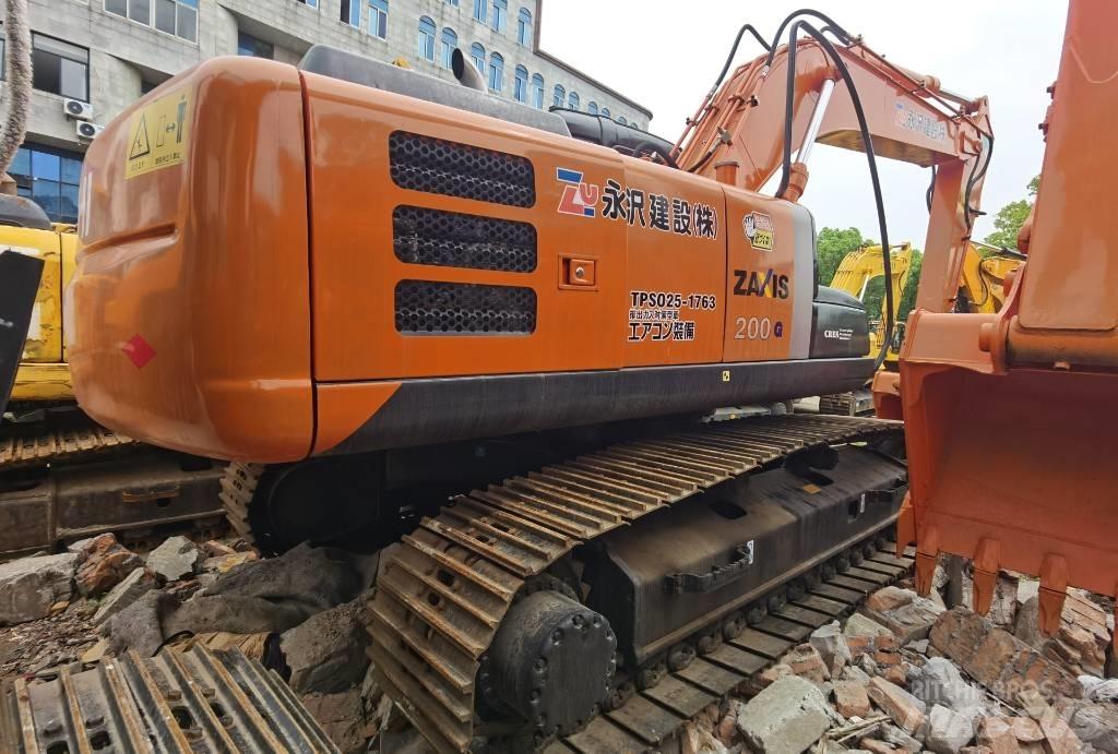Hitachi ZX 200 Escavatori cingolati