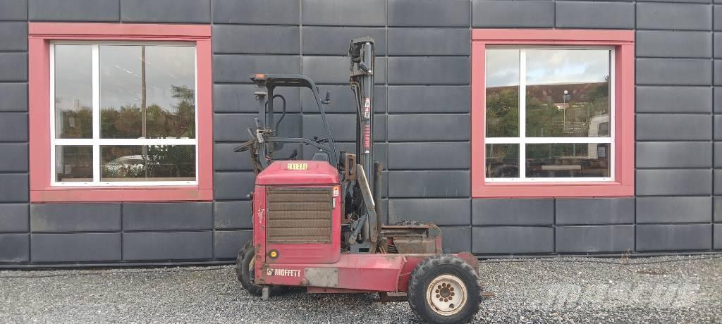 Moffett M5 25.3P NX Carrelli elevatori diesel