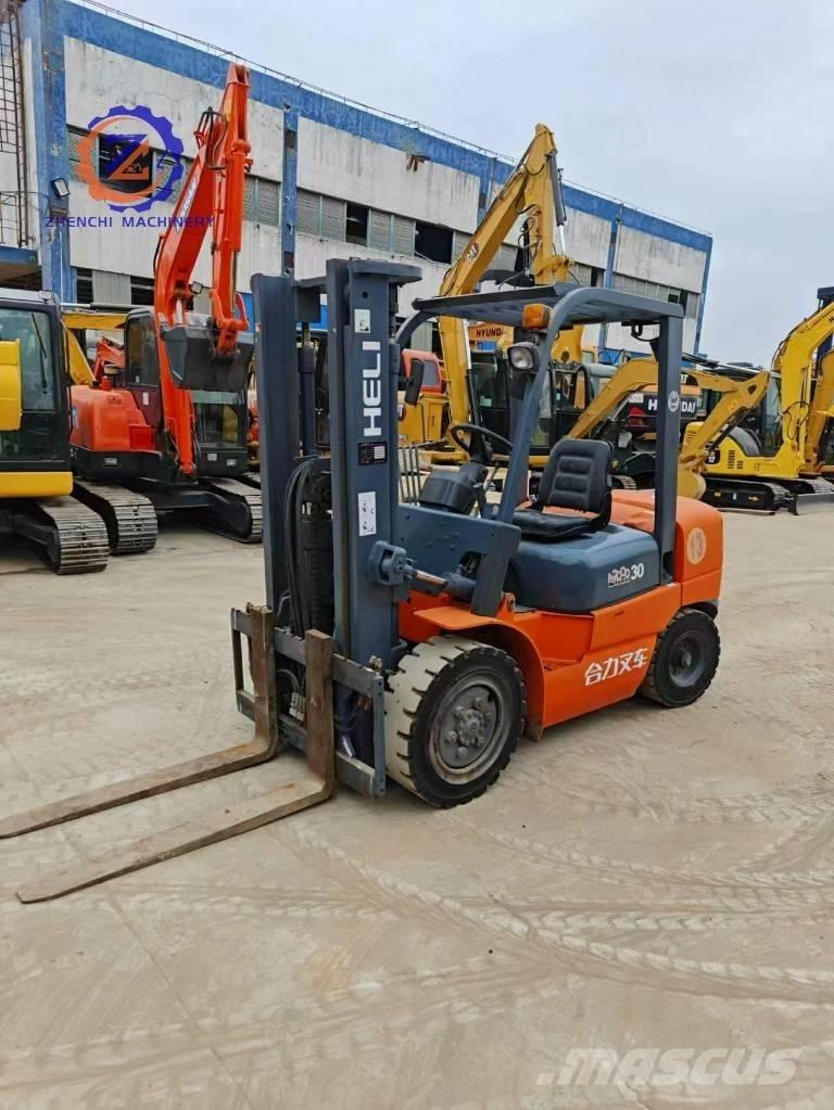 Heli CPCD 30 Carrelli elevatori diesel