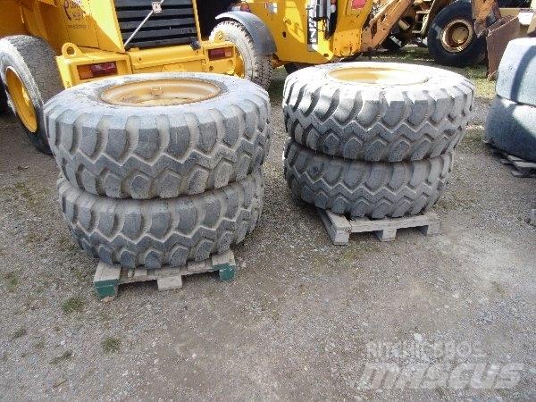 Goodyear 17,5x25 Pneumatici, ruote e cerchioni
