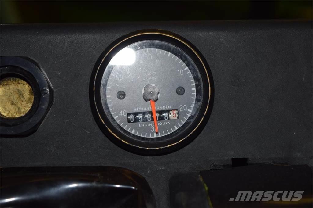 CLAAS Jaguar 860 Trince semoventi