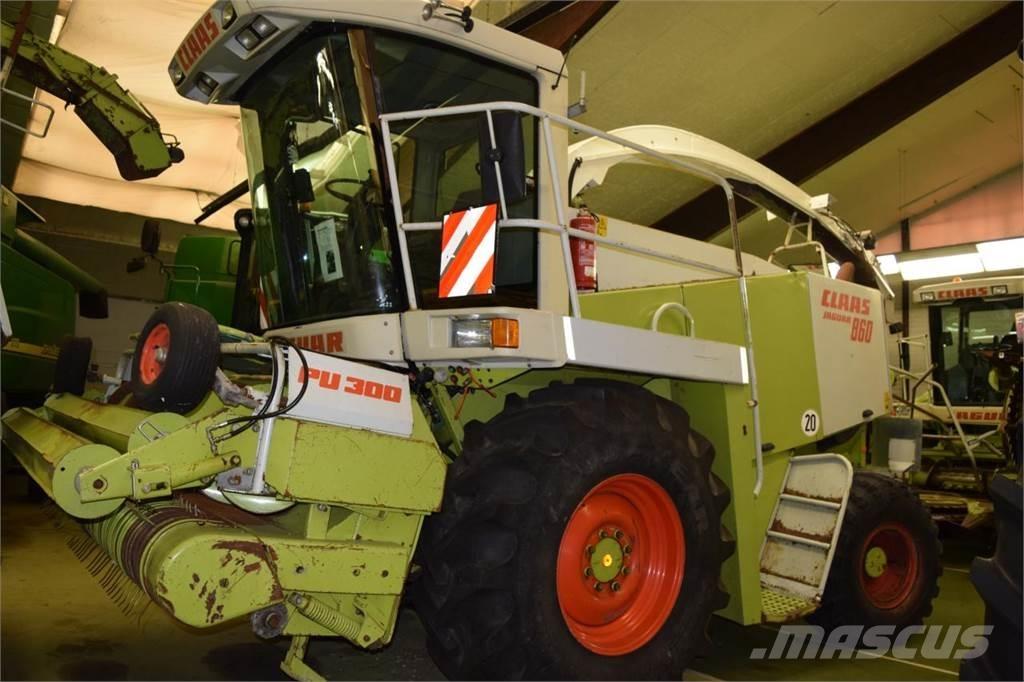 CLAAS Jaguar 860 Trince semoventi