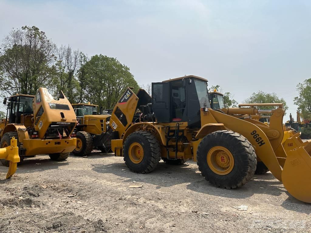 CAT 966H Pale gommate