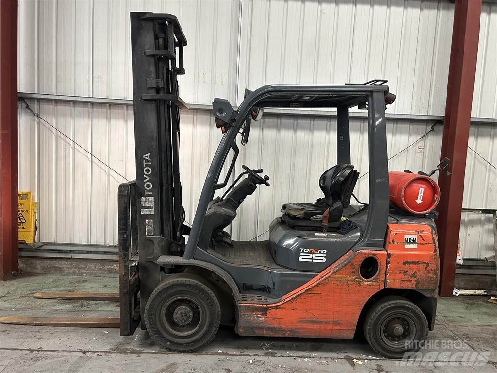 Toyota 02-8FGF25 Carrelli elevatori GPL