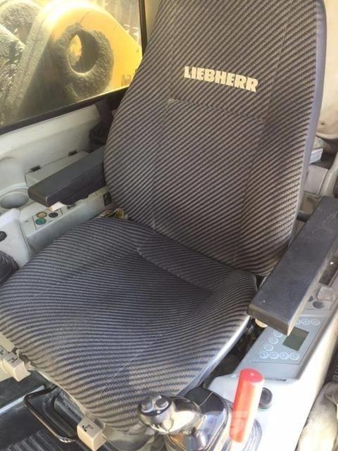 Liebherr R 974 C Escavatori cingolati