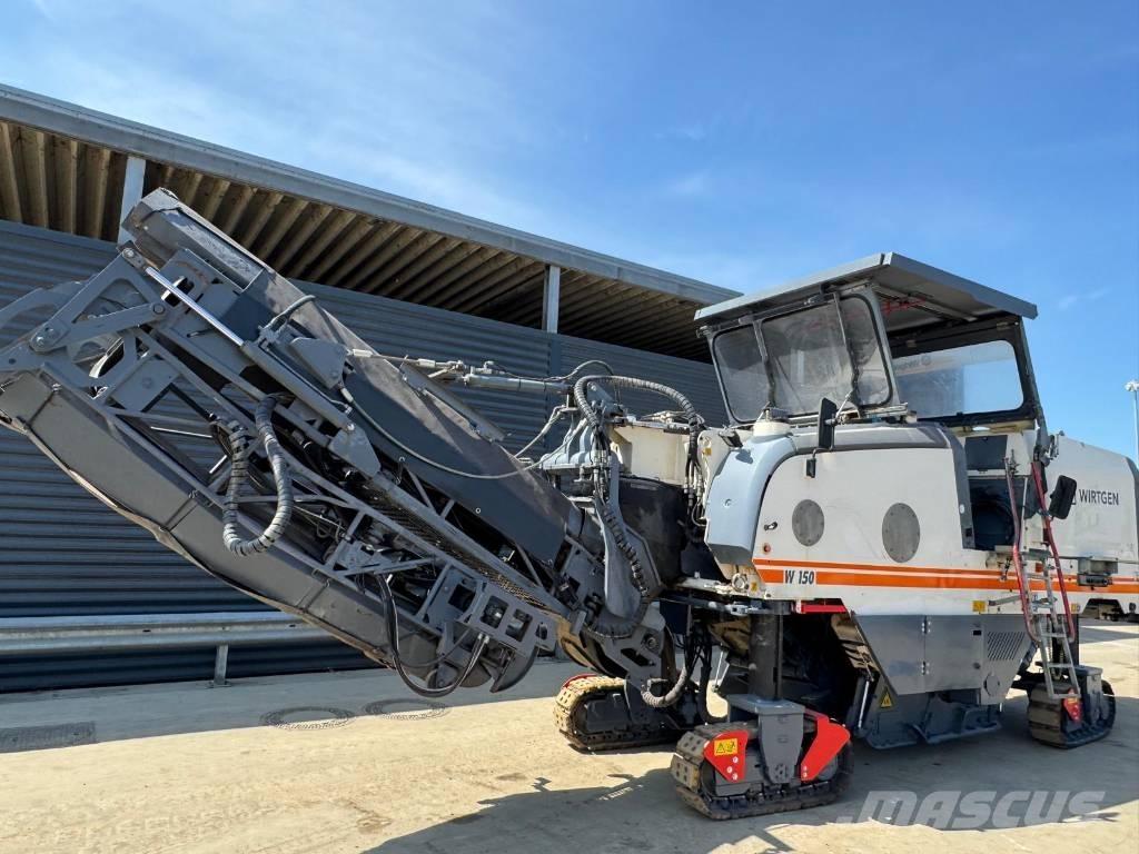 Wirtgen W 150 Fresa a freddo per asfalto