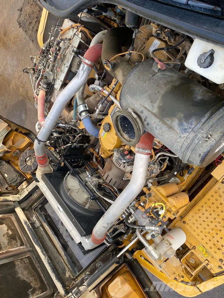 CAT 725C2 NVT Dumpers articolati