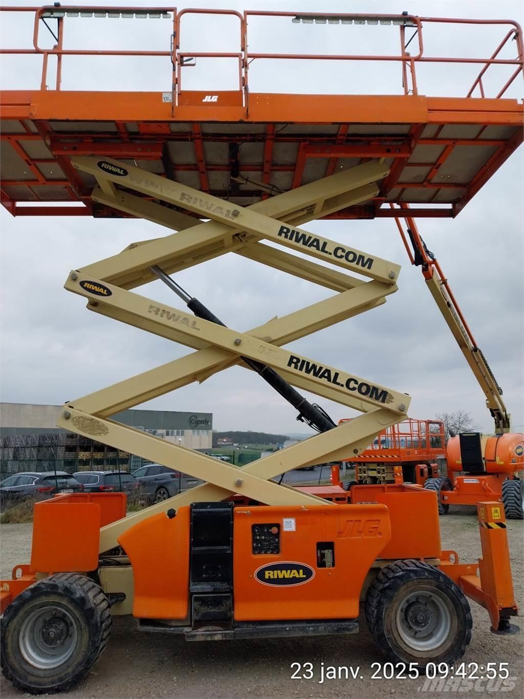 JLG 3394RT Piattaforme a pantografo