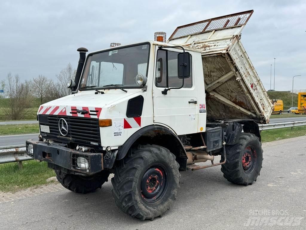Mercedes-Benz 424 Camion ribaltabili