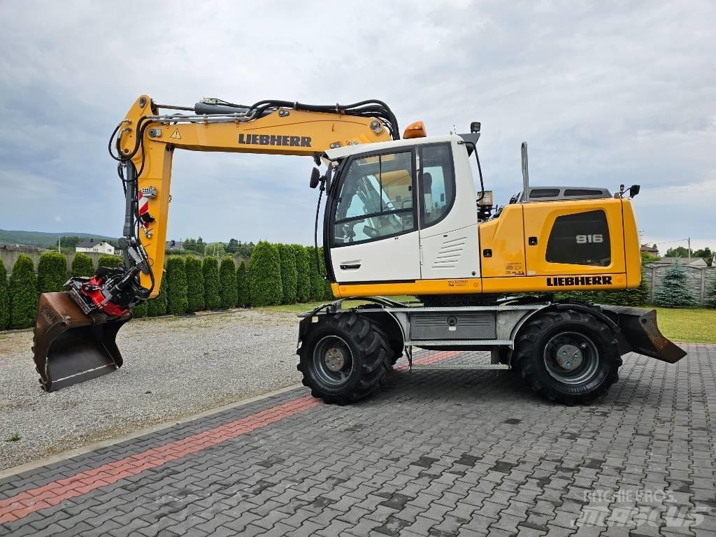 Liebherr A 916 Escavatori gommati