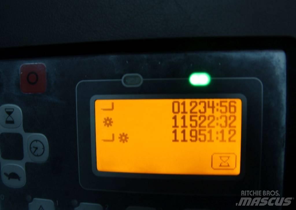 Toyota 8FBMT25 Carrelli elevatori elettrici