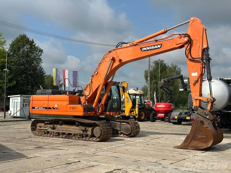 Doosan DX 300 LC-3 Escavatori cingolati