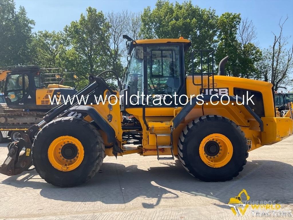 JCB 457 AGRI Pale gommate