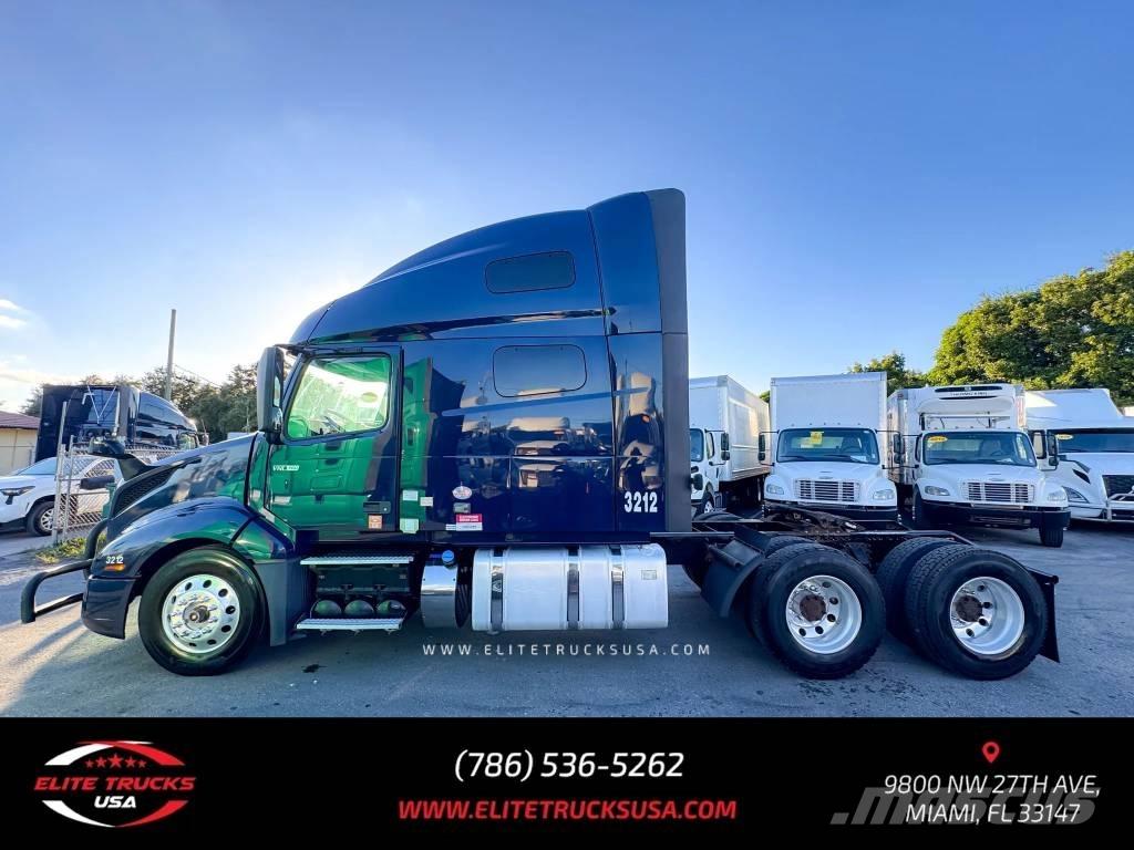 Volvo Commercial VNL Motrici e Trattori Stradali