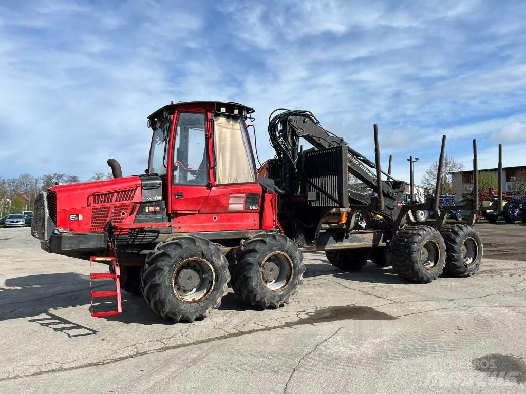 Komatsu 865 Forwarder