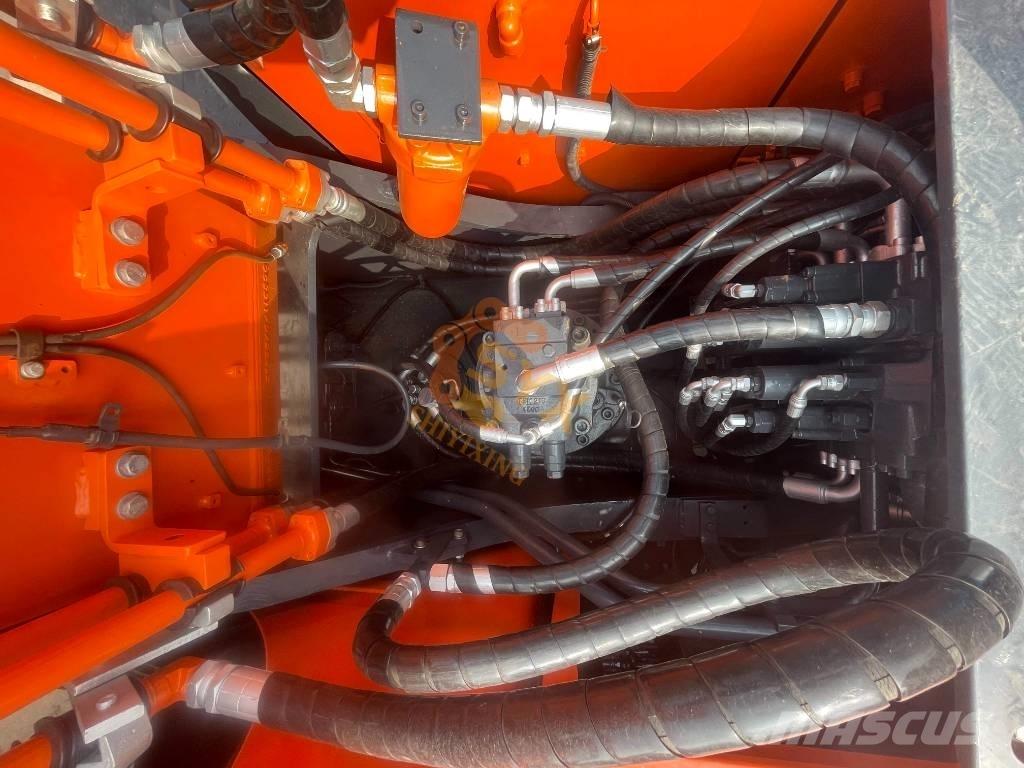 Doosan DX 300 Escavatori cingolati