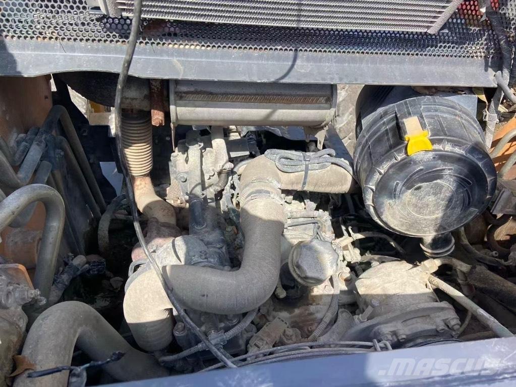 CASE SR 200 Mini Pale Gommate