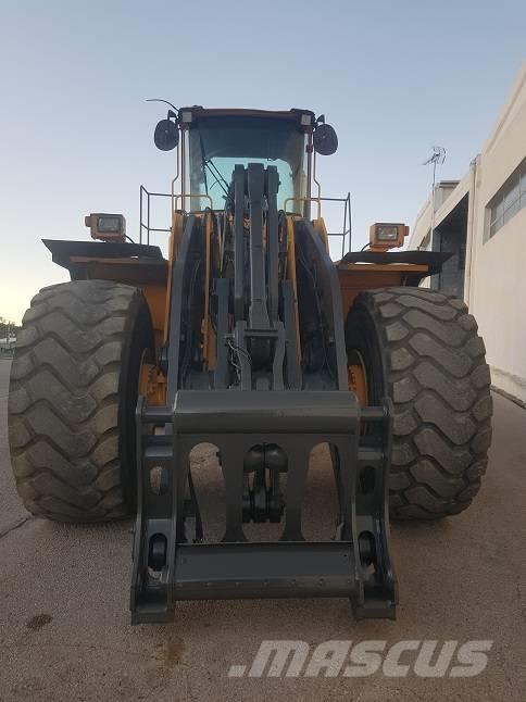 Volvo L220E Pale gommate