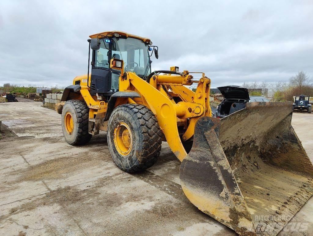JCB 436 Pale gommate