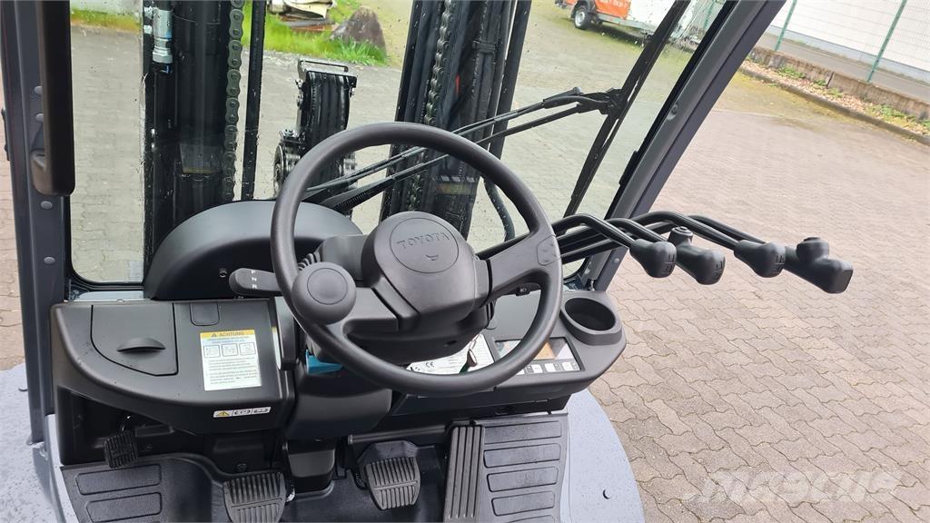 Toyota 02-8FGJF35 Carrelli elevatori GPL