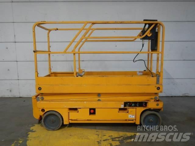 Haulotte Compact 8CU Piattaforme a pantografo