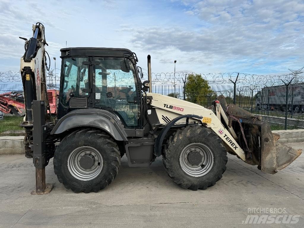 Terex TLB 990 Terne
