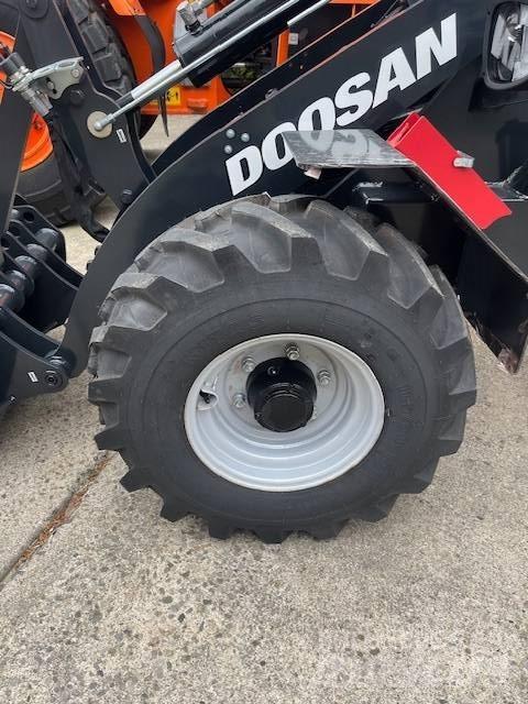 Doosan DL65 Mini pale