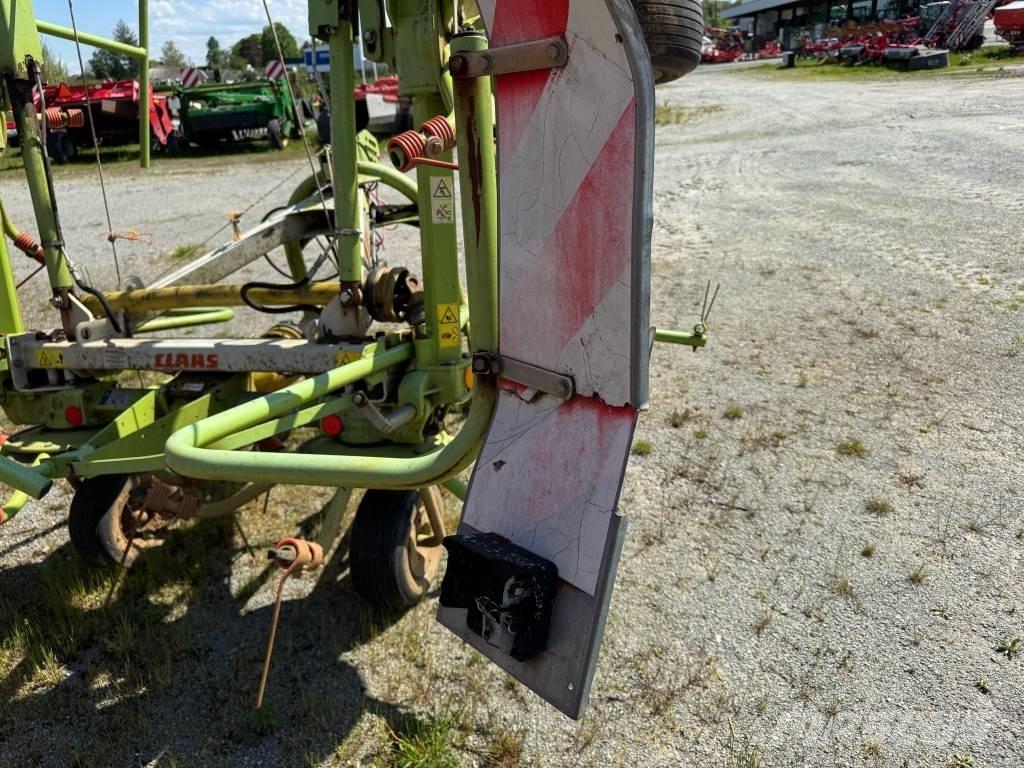 CLAAS VOLTO 670 Ranghinatori