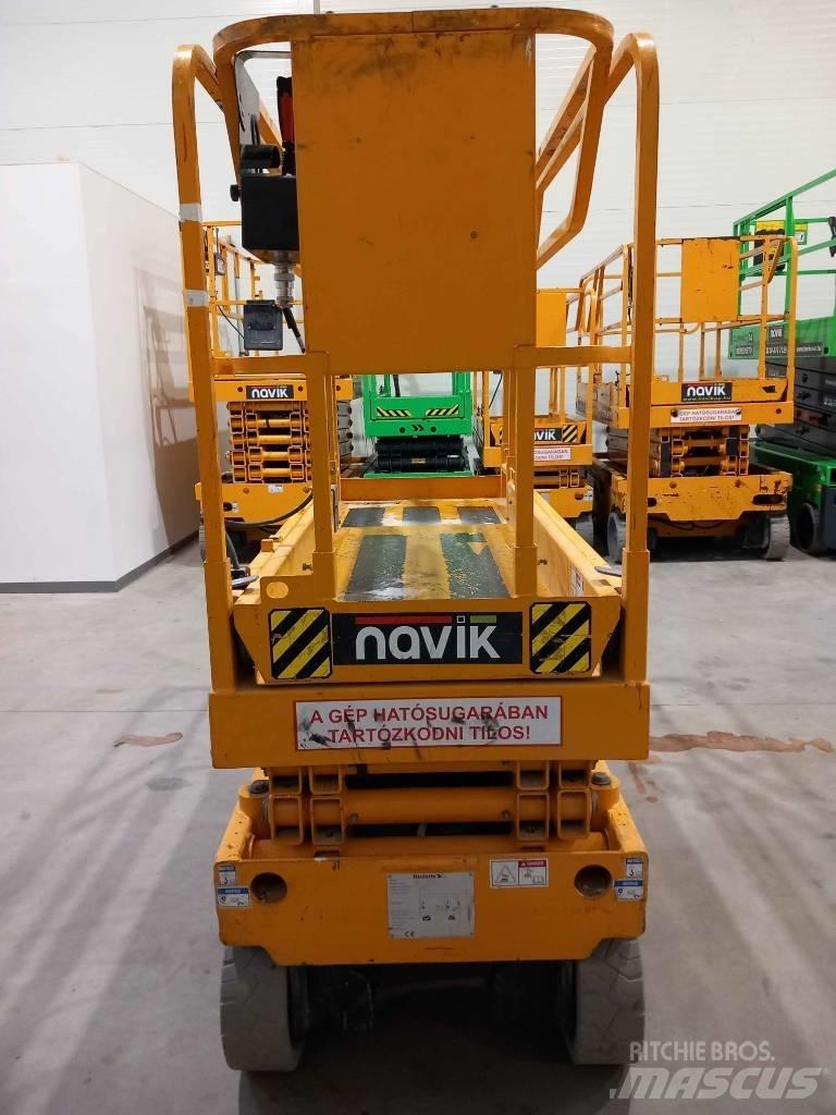 Haulotte Compact 8 Piattaforme a pantografo