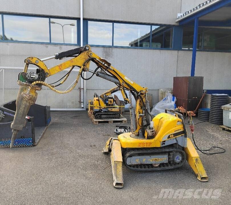 Brokk 90 Escavatori da demolizione