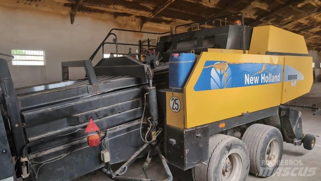 New Holland BB95OAS Presse quadre