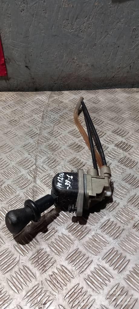 MAN TGA    81523156185 Cabine e interni