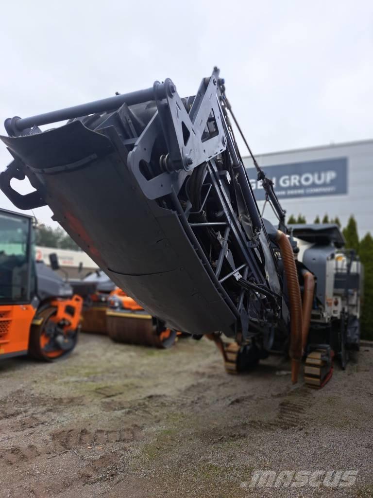 Wirtgen W 200 i Fresa a freddo per asfalto