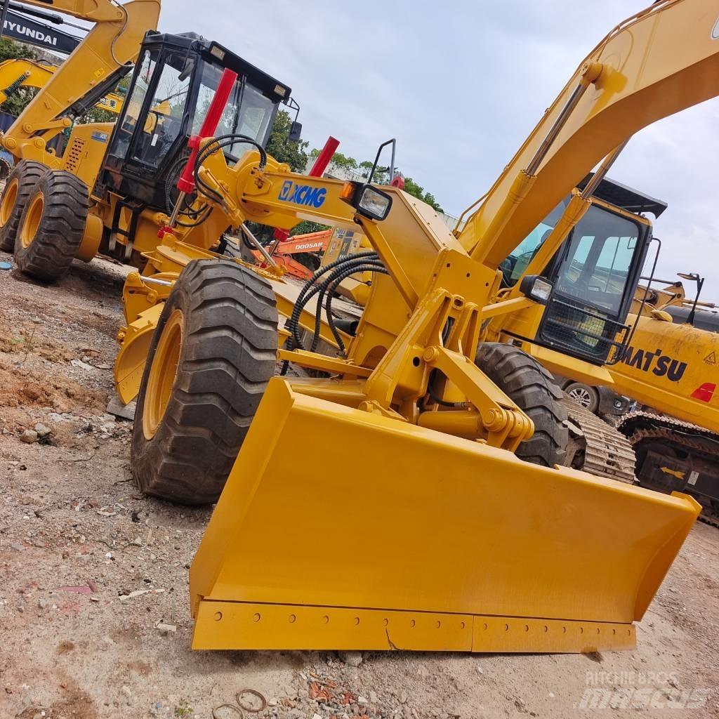 XCMG GR 215 Motorgraders