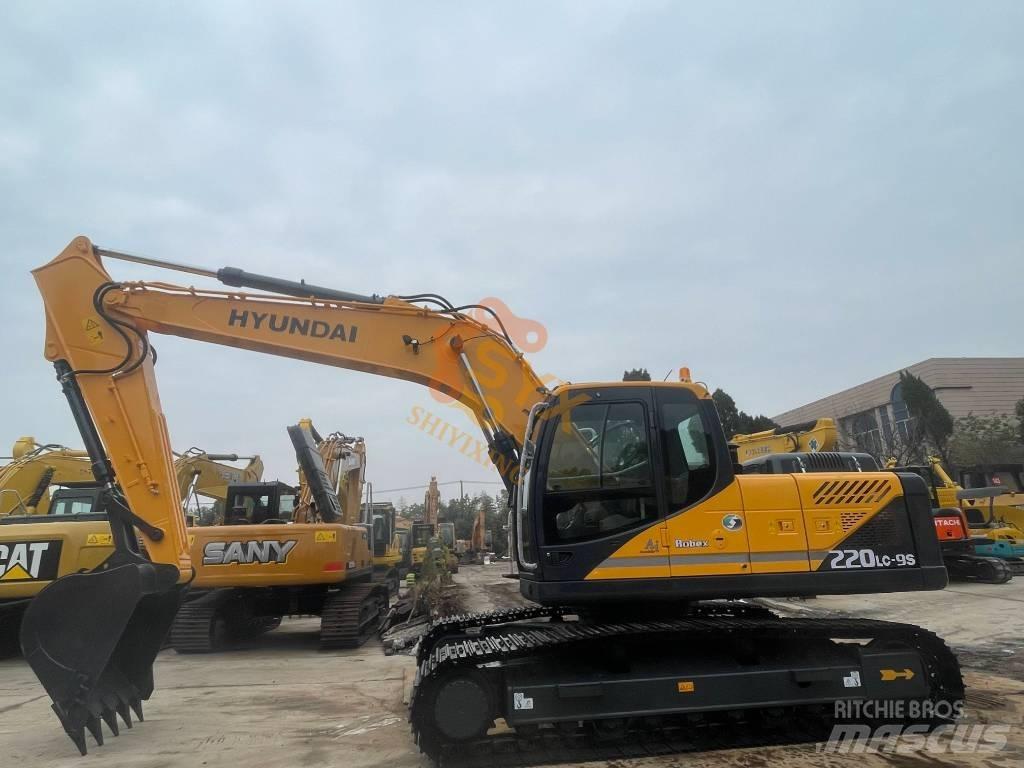 Hyundai 225 Escavatori cingolati