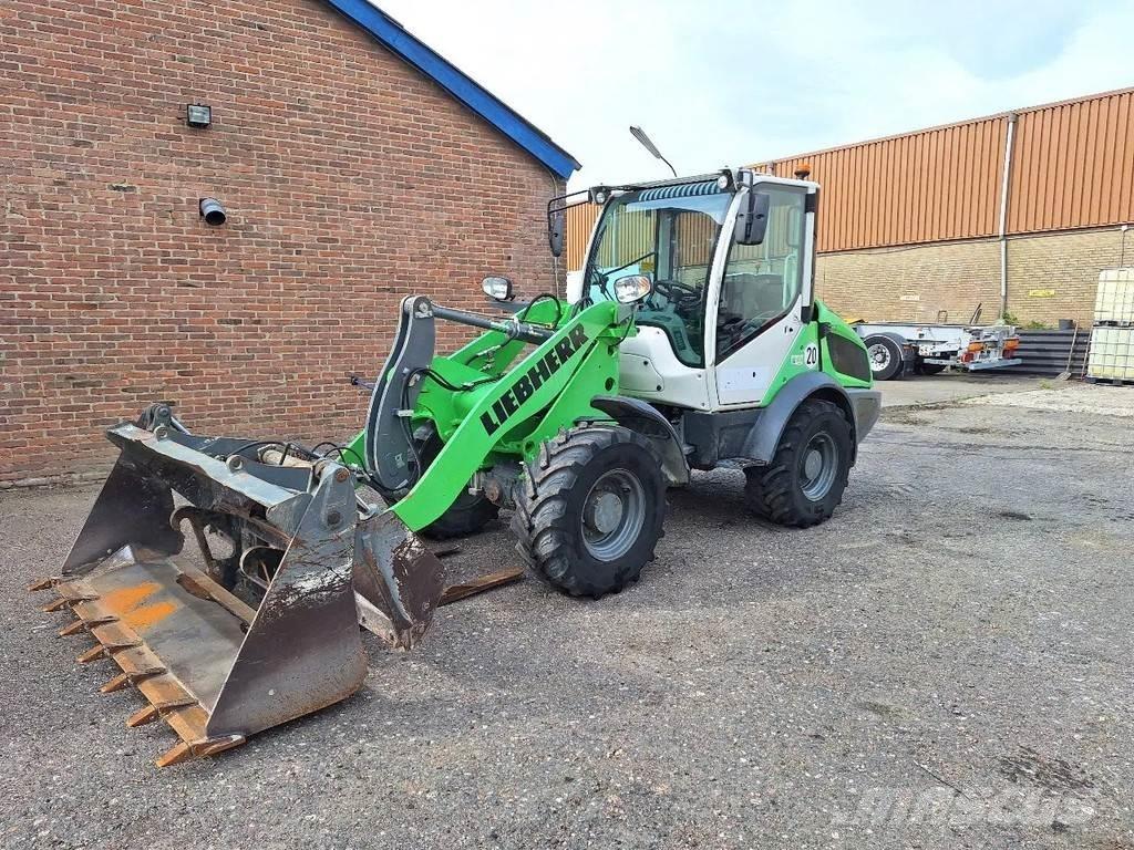 Liebherr L506C Mini pale